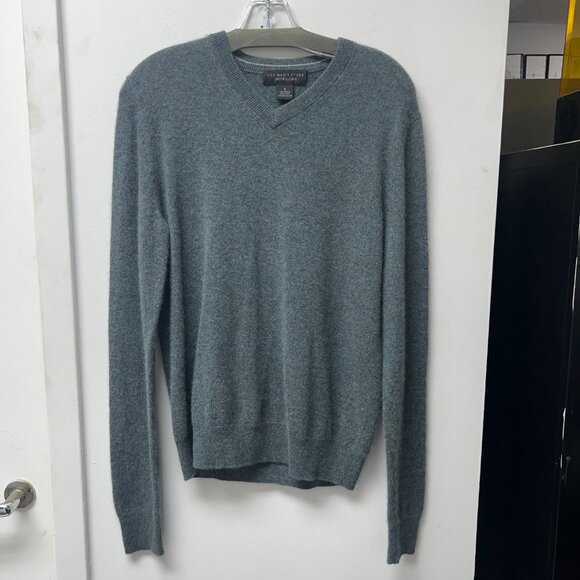 V Neck Bloomingdale's Cashmere Sweater C By Bloomingdales